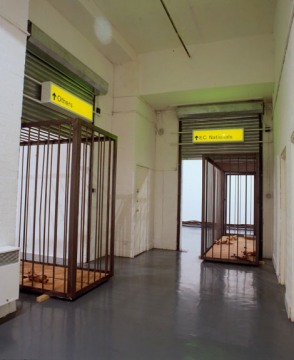 Huang Yong Ping, <span class="wac_title">Passage</span>